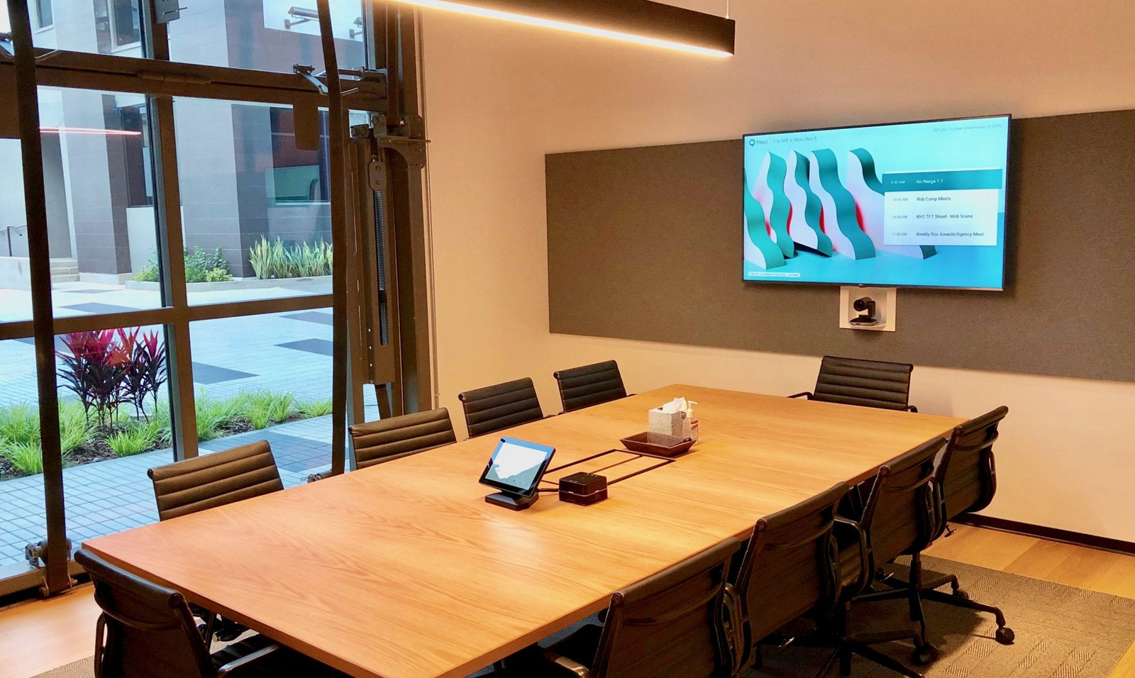  AV conference room solution